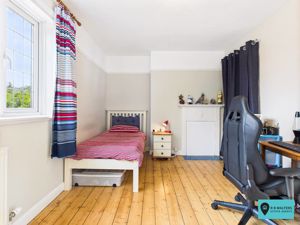 Bedroom- click for photo gallery